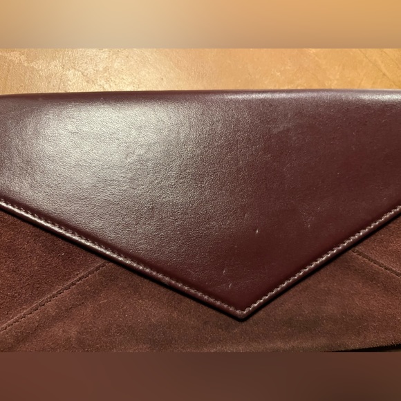 Cuyana Envelope Clutch Suede Leather - Picture 8 of 10